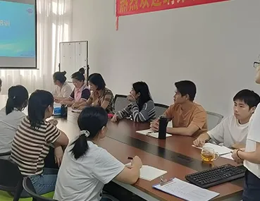 Company training pictures